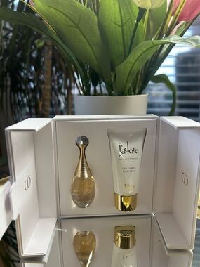 Dior J'adore Mini Fragrance & Body Milk Set - White and Gold